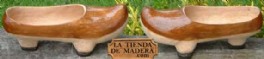 En la tienda de madera .com puedes comprar madreas por Internet, un original regalo. Artesana de Asturias online. La madrea es el calzado de madera tradicional de Asturias y norte de Len, las madreas son hermanas de la zoca, la albarca y el zueco