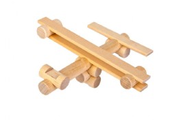 Juego de madera. En la tienda de madera .com puedes comprar este juguete de madera didctico, con el que los nios podrn jugar y aprender a la vez