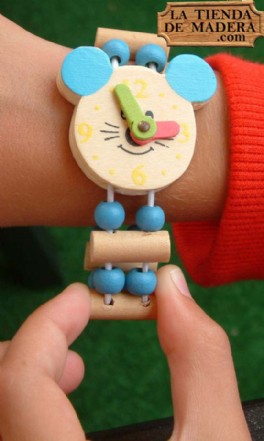 pulsera de madera para niños
