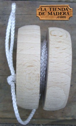 El yo-yó es un juguete tradicional de madera